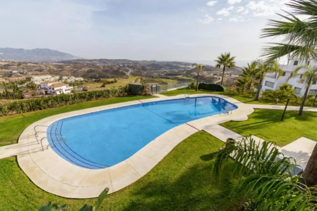 Los Cortijos - Golf & Sea - Ct 130 Malaga